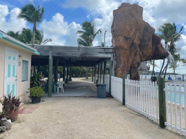 Coconut Cove Resort & Marina Исламорада Екстериор снимка